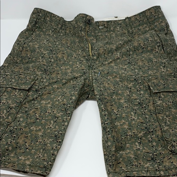 levi's men's snap cargo short